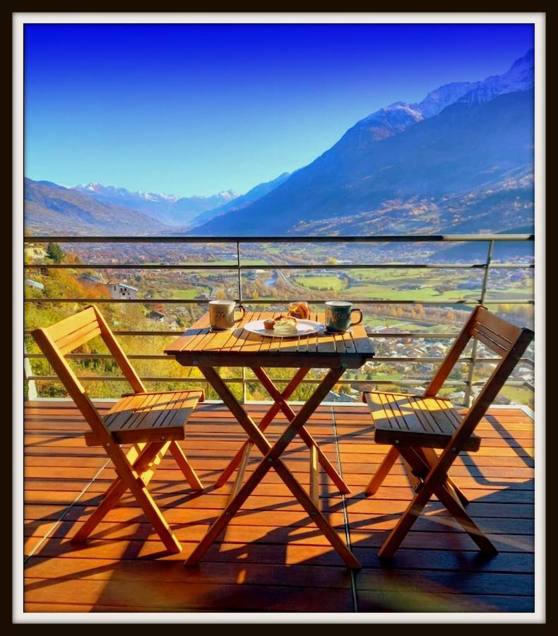Atmosfera E Vista Mozzafiato Chalets Aosta Exterior foto